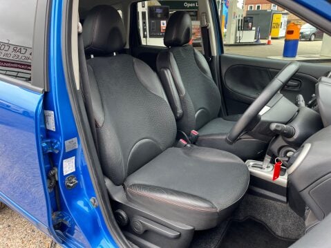 Nissan Note 1.6 TEKNA AUTOMATIC 3