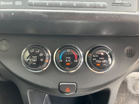 Nissan Note 1.6 TEKNA AUTOMATIC 17