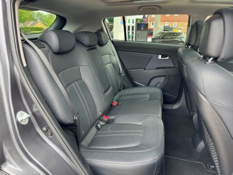 Kia Sportage CRDI KX-3 SAT NAV 13