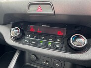 Kia Sportage CRDI KX-3 SAT NAV 20