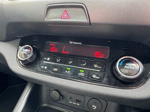 Kia Sportage CRDI KX-3 SAT NAV 20