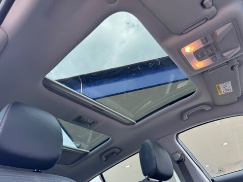 Kia Sportage CRDI KX-3 SAT NAV 25