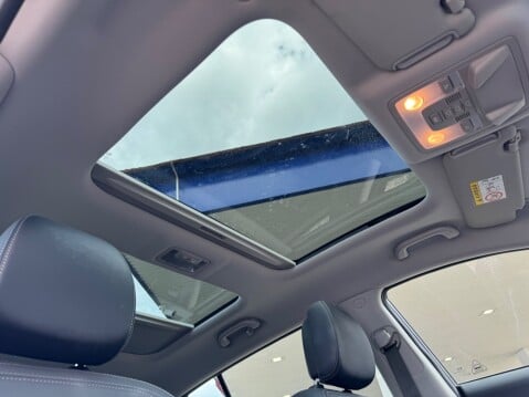 Kia Sportage CRDI KX-3 SAT NAV 26