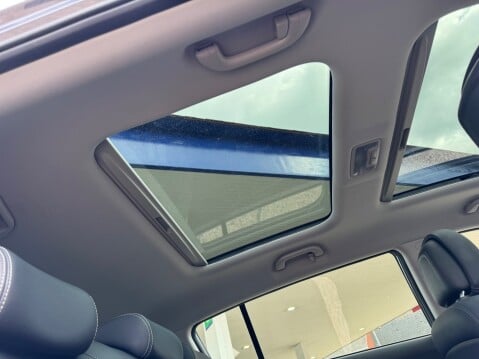 Kia Sportage CRDI KX-3 SAT NAV 28