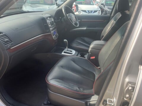 Hyundai SANTA FE 2.2 CDX CRTD AUTOMATIC 7 SEATER 12