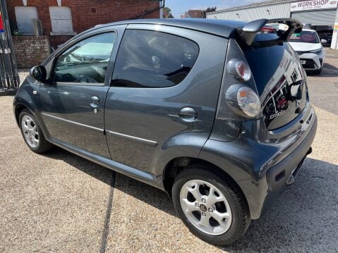 Citroen C1 1.0 PLATINUM AUTOMATIC 11