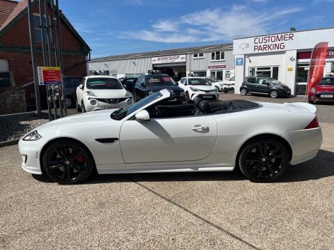 Jaguar XK R 5.0 V8 SUPERCHARGED 9