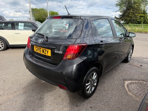 Toyota Yaris VVT-I ICON 5