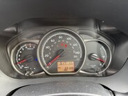 Toyota Yaris VVT-I ICON 16