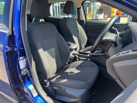 Ford Focus TITANIUM 3
