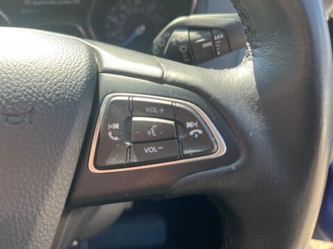Ford Focus TITANIUM 15