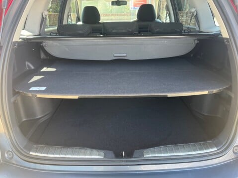 Honda CR-V I-VTEC ES 6