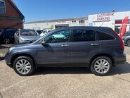 Honda CR-V I-VTEC ES 11