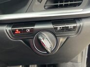 Porsche 911 CARRERA 4S PDK 33