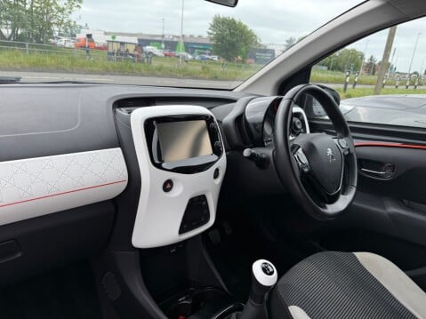Peugeot 108 PURETECH ROLAND GARROS TOP 9