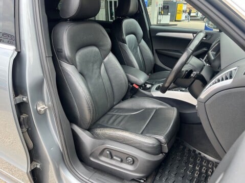 Audi Q5 3.0 TDI QUATTRO S LINE AUTOMATIC 3