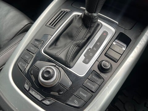Audi Q5 3.0 TDI QUATTRO S LINE AUTOMATIC 27