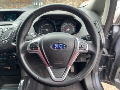 Ford Ecosport 1.0 TITANIUM 13