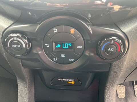 Ford Ecosport 1.0 TITANIUM 17