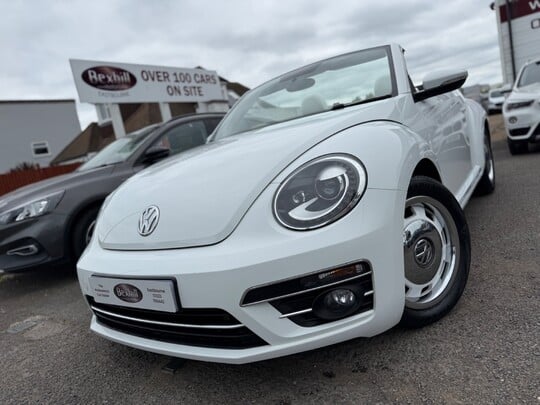 Volkswagen Beetle DESIGN TSI BLUEMOTION TECHNOLOGY