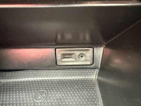 Volkswagen Beetle DESIGN TSI BLUEMOTION TECHNOLOGY 17