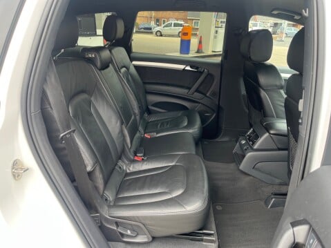 Audi Q7 3.0 TDI QUATTRO S LINE AUTOMATIC 9