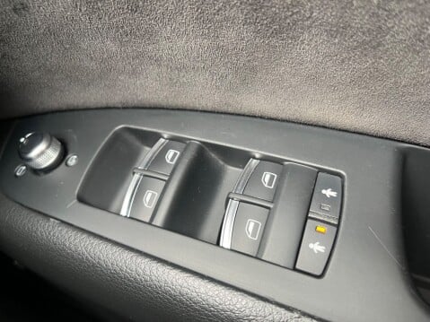 Audi Q7 3.0 TDI QUATTRO S LINE AUTOMATIC 36