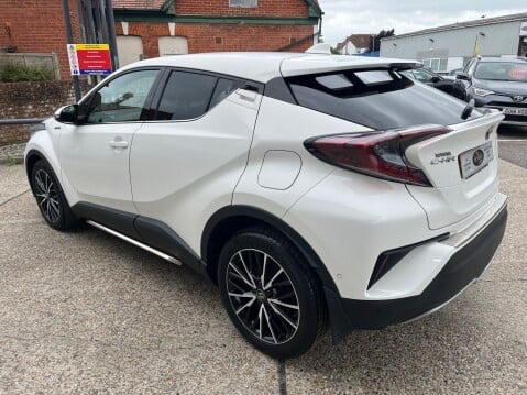 Toyota C-HR 1.8 EXCEL HYBRID AUTOMATIC 11