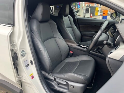 Toyota C-HR 1.8 EXCEL HYBRID AUTOMATIC 3