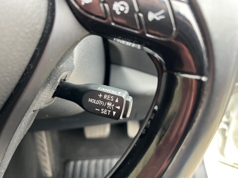 Toyota C-HR 1.8 EXCEL HYBRID AUTOMATIC 22