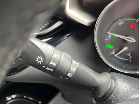 Toyota C-HR 1.8 EXCEL HYBRID AUTOMATIC 23