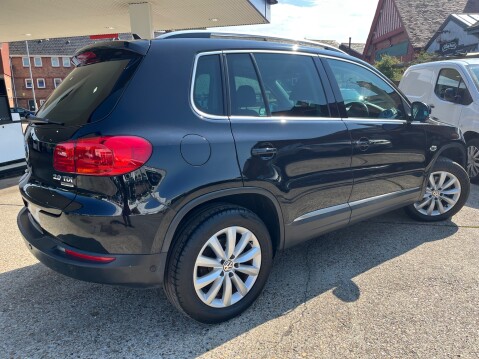 Volkswagen Tiguan 2.0 TDI TDI BLUEMOTION MATCH TECHNOLOGY 4MOTION 2