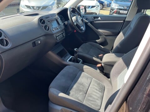 Volkswagen Tiguan 2.0 TDI TDI BLUEMOTION MATCH TECHNOLOGY 4MOTION 18