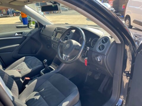 Volkswagen Tiguan 2.0 TDI TDI BLUEMOTION MATCH TECHNOLOGY 4MOTION 3