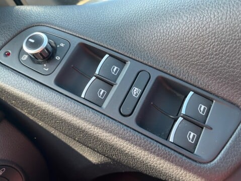 Volkswagen Tiguan 2.0 TDI TDI BLUEMOTION MATCH TECHNOLOGY 4MOTION 26