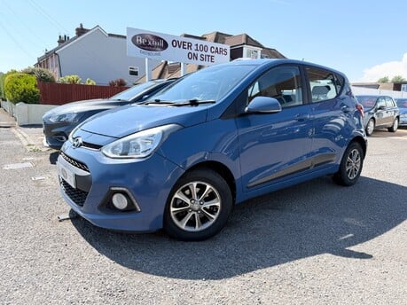 Hyundai i10 PREMIUM