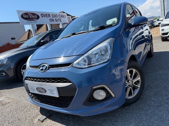 Hyundai i10 PREMIUM
