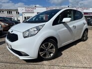Kia Venga 1.6 4 AUTOMATIC 1