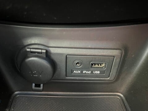 Kia Venga 1.6 4 AUTOMATIC 26