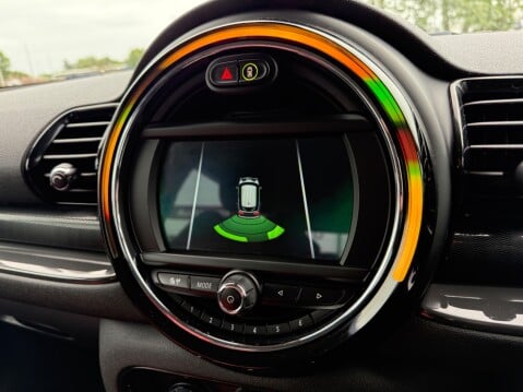 Mini Clubman COOPER [CHILLI PACK] 15