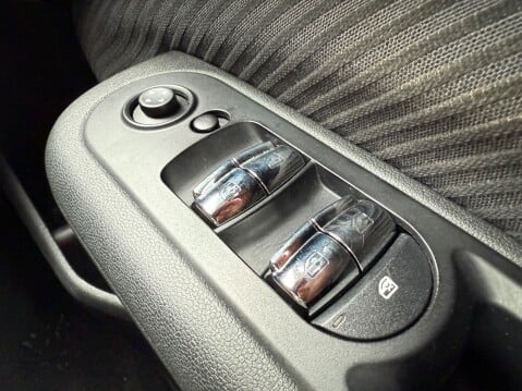 Mini Clubman COOPER [CHILLI PACK] 24
