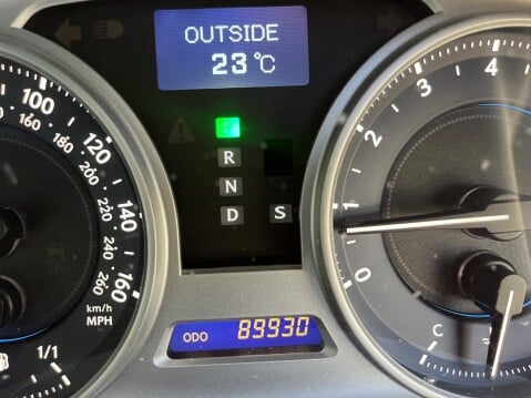 Lexus Is 250 SE-I AUTOMATIC 28
