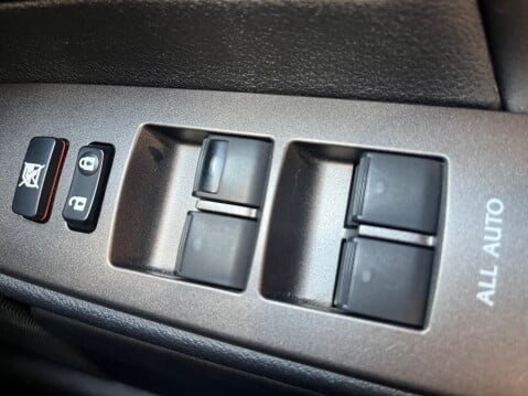 Lexus Is 250 SE-I AUTOMATIC 33