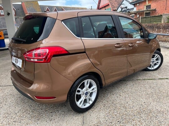 Ford B-Max 1.6 TITANIUM X AUTOMATIC