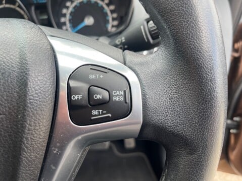 Ford B-Max 1.6 TITANIUM X AUTOMATIC 17