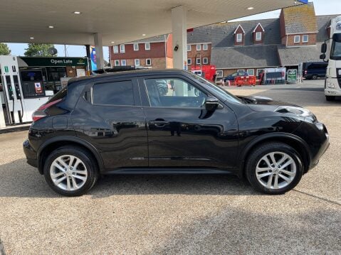 Nissan Juke 1.2 DIG-T N-CONNECTA 8