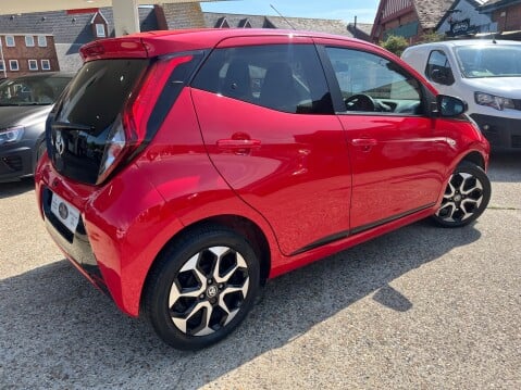 Toyota Aygo 1.0 VVT-I X-TREND 2