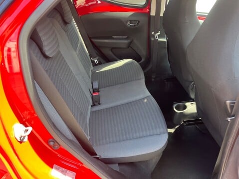 Toyota Aygo 1.0 VVT-I X-TREND 7