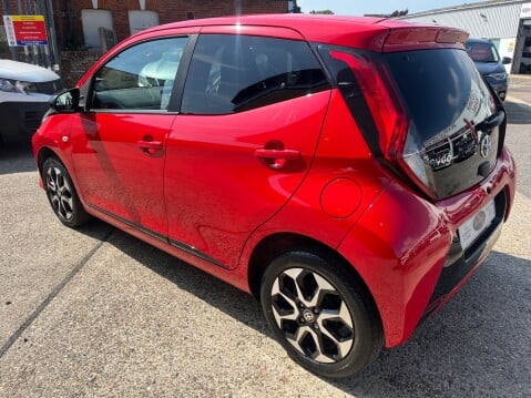 Toyota Aygo 1.0 VVT-I X-TREND 11
