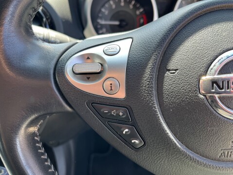 Nissan Juke 1.6 TEKNA XTRONIC AUTOMATIC 14